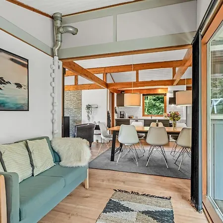 Gudfast - 300m To The Fjord By Interhome Feriehus